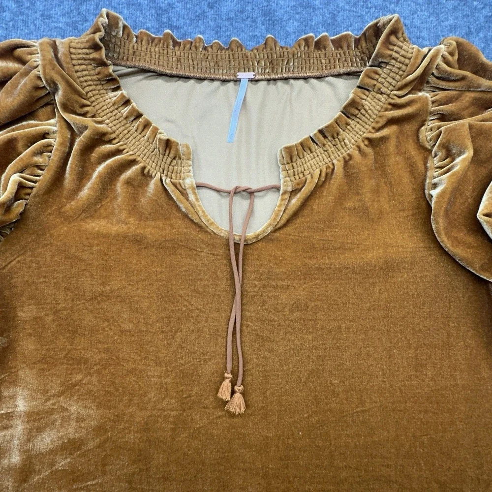 Free People XS Mustard Velvet Puff Sleeve Boho Top Ruched Neck Tie Front Stretch
